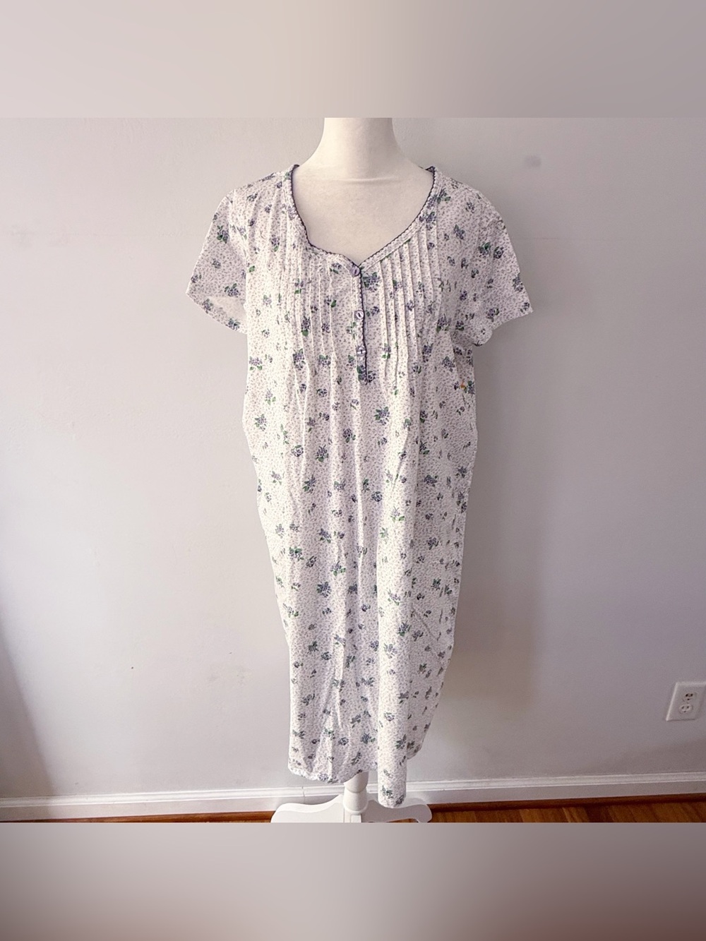 Vermont Country Store Women Ditsy Floral 100% Cotton Nightgown Large Cottage